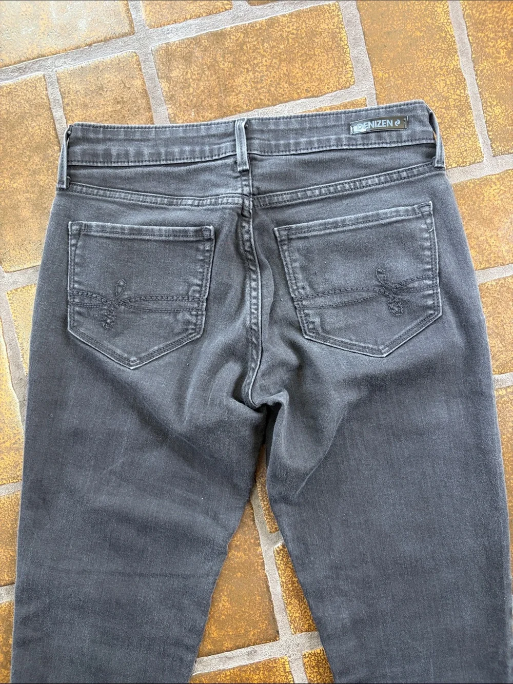 Denizen from Levi’s Black Low Rise Jegging